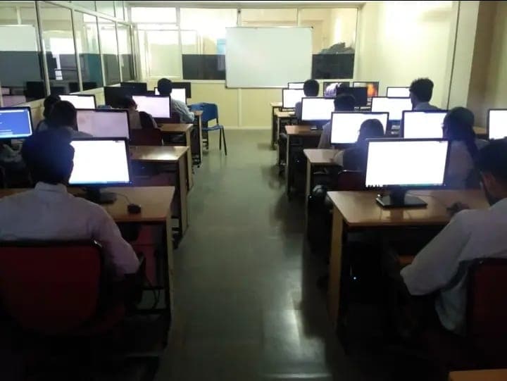 Shivajirao Kadam Group of Colleges Indore Infrastructure photo 10